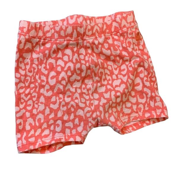 Baby GAP Coral Pink Leopard Onesie and Shorts Matching Set - Picture 9 of 10